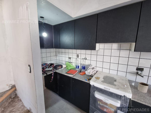 Imagen 14 de 25 de Dúplex 3 Ambientes Venta Castelar