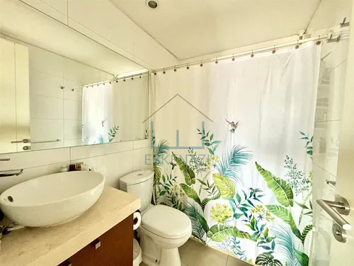 Estupendo Departamento En Venta De 2 Dorm. Vitacura.