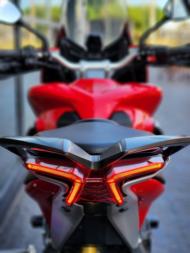 Imagen 9 de 25 de Mv Agusta Turismo Veloce Lusso 2015 Entrega Inmediata Jc