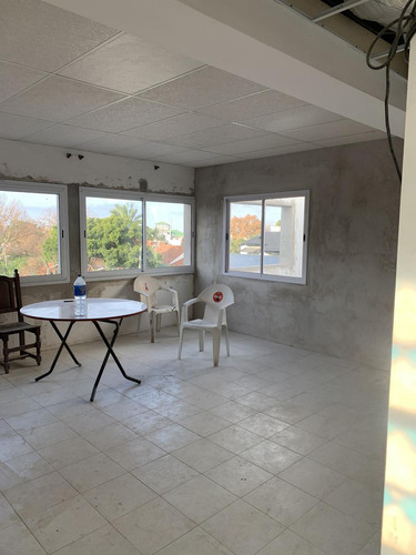 Local En Venta, Esquina Sobre Avenida Libertador, Martínez