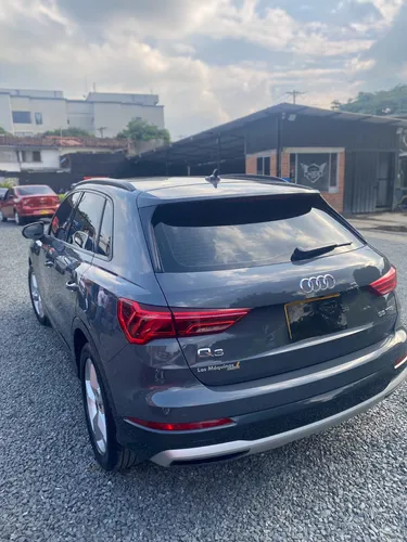Audi Q3 1.4 TFSI AMBITION TP 1400CC T CT TC R18