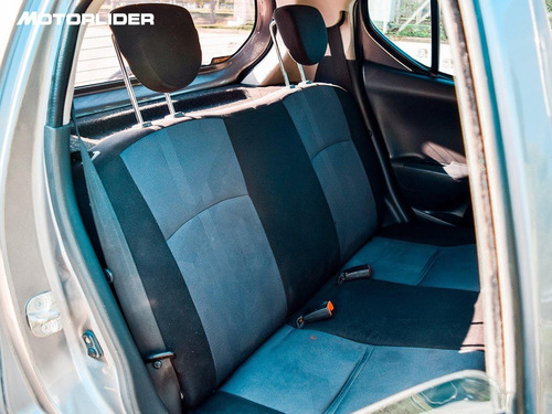 Imagen 11 de 25 de Suzuki Celerio Ga 1.0 Extra Full | Permuta / Financia