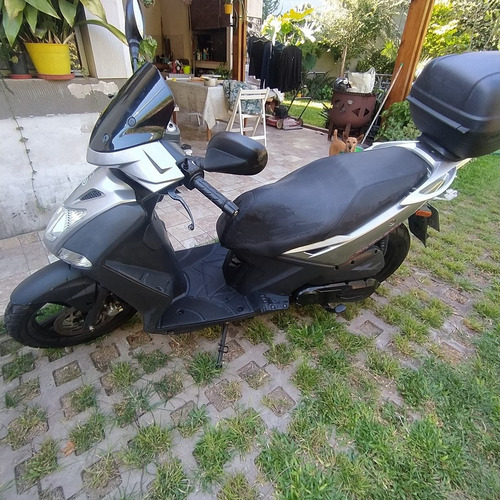 Kymco Agility 200i