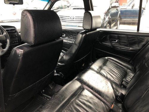 Vw Santana 2.0 Completo ( N Voyage Siena Jetta Logan
