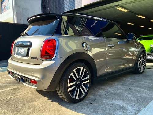 Mini Cooper 2.0 16V TWINPOWER GASOLINA JOHN COOPER WORKS 2P STEPTRONIC