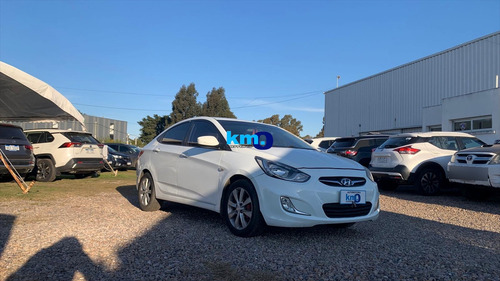 Hyundai Accent 1.4 Cvvt Gl Full Sedan