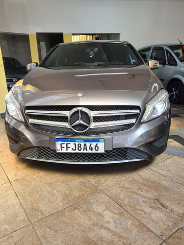 Imagem 7 de 13 de Mercedes-benz Classe A 2015 1.6 Urban Turbo 5p