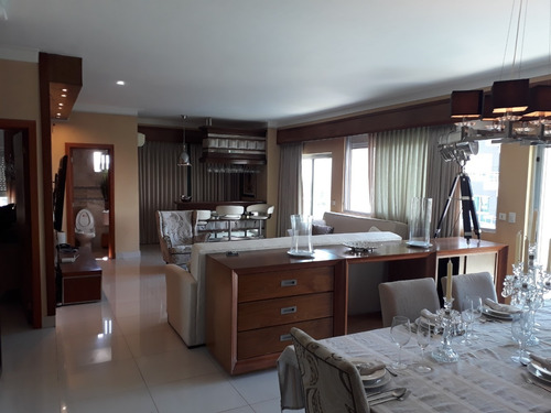 Penthouse Amueblado En Alquiler 3 Habitaciones En La Julia