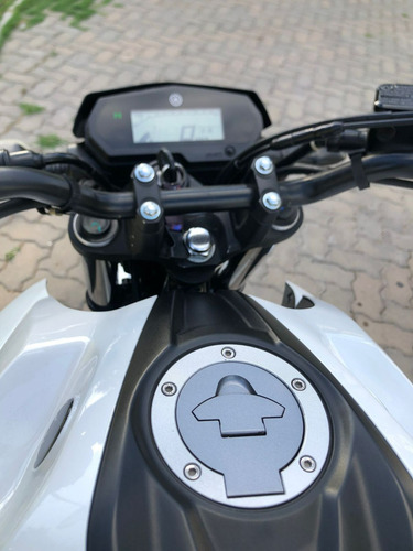 Imagen 7 de 13 de Yamaha Fz 25