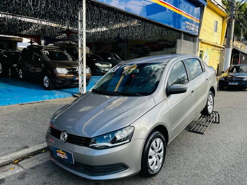 Volkswagen Voyage 1.6 Vht Total Flex 4p