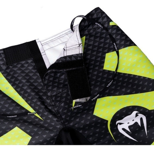 Bermuda Venum Tridimensional Verde