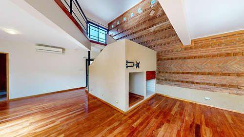 Venta Casa 4 Dormitorios 4 Baños / Pileta B. Jardin Claret
