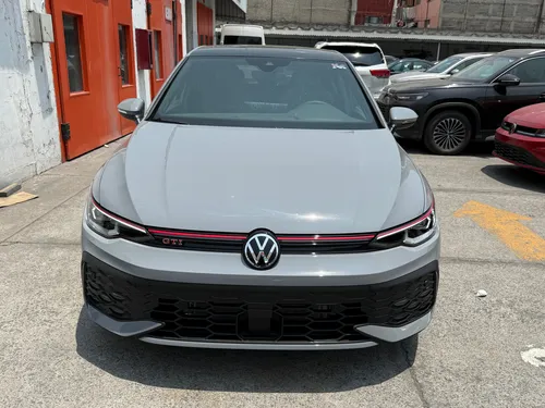 Volkswagen Golf GTI 2.0L Turbo 261HP DSG7 vel