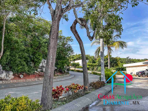 Cad La Cima S4 27 Y 29 Lc 33, 34 Y 35. Cinco Lotes Residenciales En La Cima Club Residencial