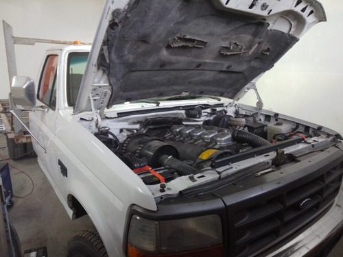 Imagen 15 de 21 de Ford F350 Xl