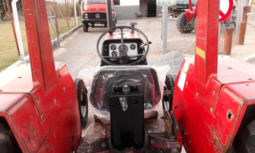 Trator Massey 265 S300