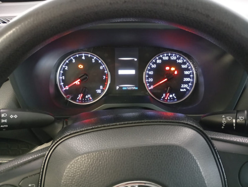 Toyota RAV4 2.5 Le At