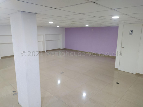 Imagen 7 de 19 de Claudia Lopez Vende Local Comercial En Los Cortijos De Lourdes Mls #22-19564