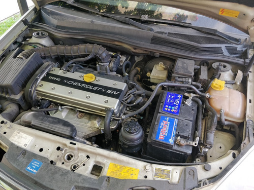 Chevrolet Vectra 2.4 Gls