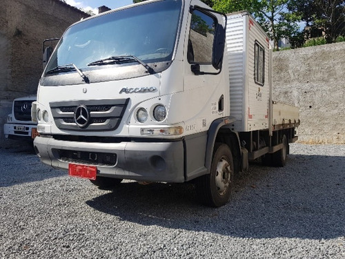 Mercedes Acello 815 C Ano 2017/2018 Cabine Suplementar 3/4