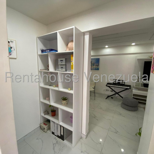 Lomas Del Avila En Venta Hermoso Pent House Dúplex Con Vista Al Ávila