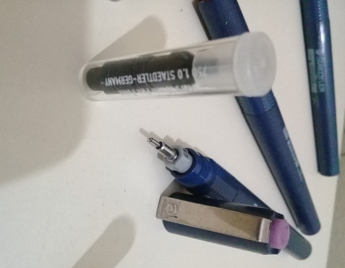Juego De Rapidograph Y Puntas Marca Staedtler