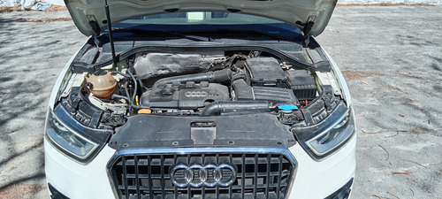 Audi Q3 2.0 S-line Plus 211hp At