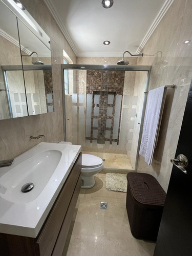 Imagen 23 de 27 de E N Venta Townhouse, El Rincón Naguanagua Rc - Ag Rex