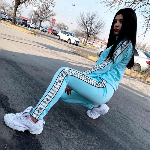 Conjunto Deportivo Celeste mujer
