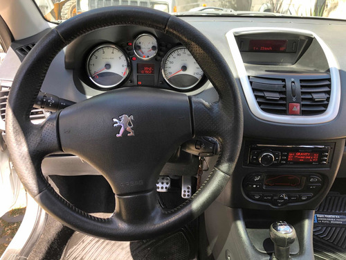 Peugeot 207 1.6 Feline 106cv 2012