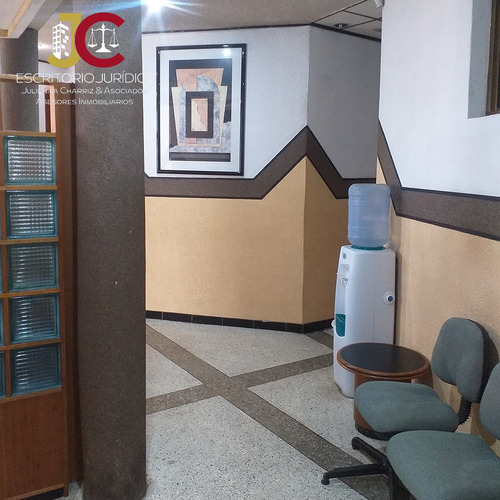 Imagen 2 de 15 de Oficinas En Alquiler Edificio Ceomed - Anaco