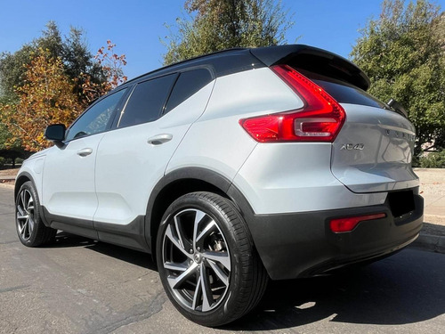 Volvo XC40 1.5 T5 PHEV R-Design Recharge Auto