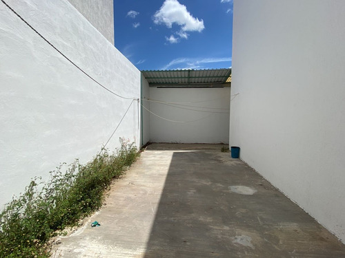 Casa Amueblada En Renta/venta En Las Americas Ii