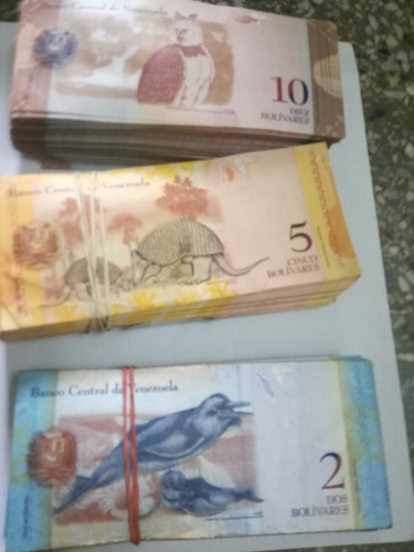 Imagen 6 de 7 de Billetes De 2 , 5 ,10