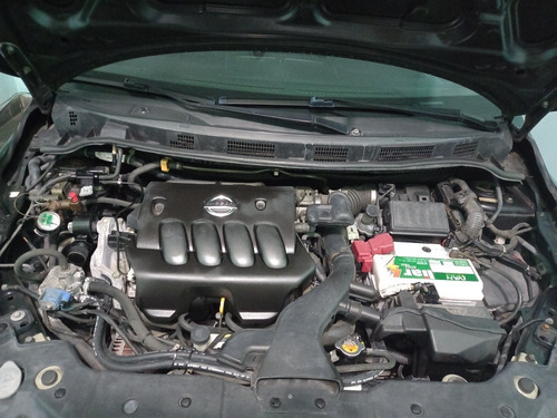 Imagem 13 de 14 de Nissan Tiida 1.8 16v S Flex 4p