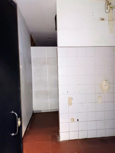 Rento Local Comida Rápida 45 M2, Excelente Para Franquicias