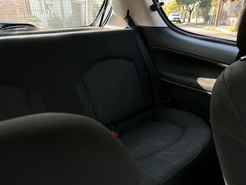 Peugeot 207 1.4 Active 75cv