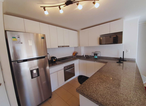 Departamento En Arriendo De 2 Dorm. En Papudo