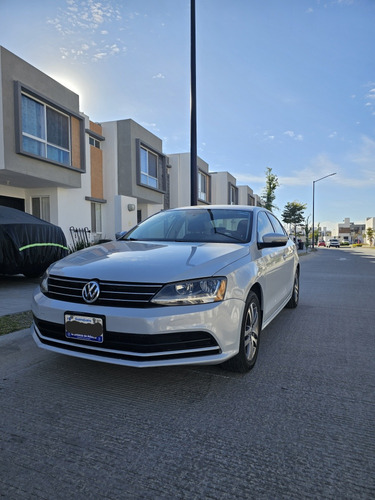 Volkswagen Jetta 2.5 Trendline Tiptronic At