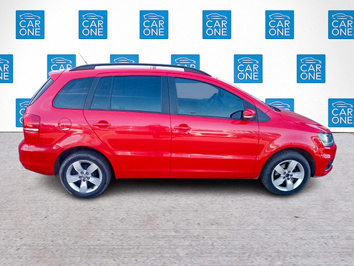 Volkswagen Suran 1.6 TRENDLINE L15