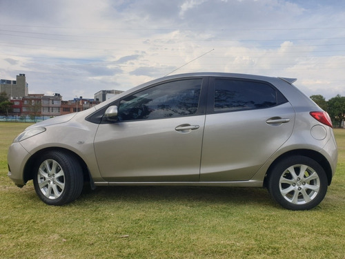 Mazda 2 2011 1.5 15hm1c