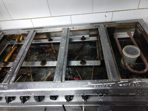 Imagen 2 de 8 de Service Freidoras Hornos Cocina Industrial Campanas