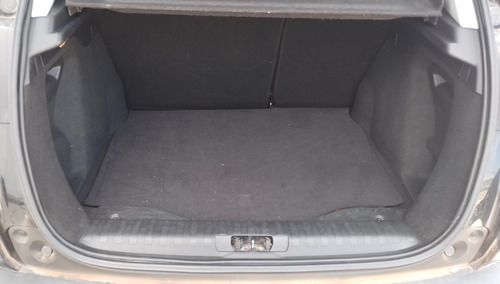 Imagen 11 de 15 de Peugeot 2008 1.6 Thp Sport