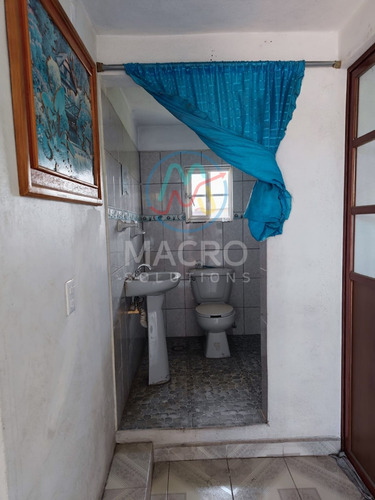 Casa En Venta En Col. Puxtla Con Amplio Jardín Y 7 Habitaciones