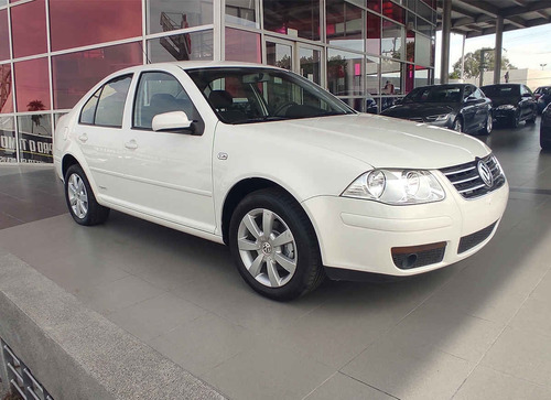 Imagen 7 de 15 de Volkswagen Jetta 2013 4p Cl Team L4/2.0 Aut