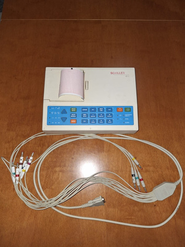 Electrocardiograma Schiller At-1