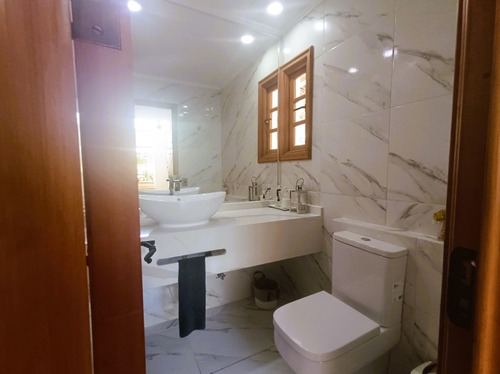Venta Casa 5d5b10e1b - Sector Sta Esther/ Lo Pinto Chicureo