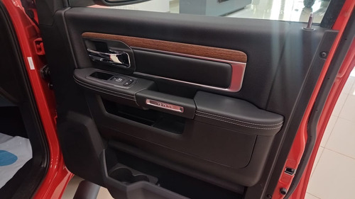 Imagen 16 de 20 de Ram 1500 2023 5.7 Laramie At8 V8 Stock 0km Sport Cars-bb