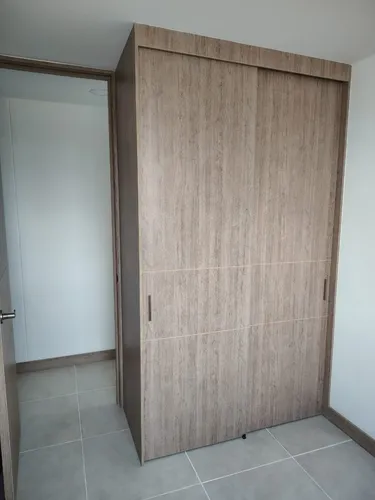 Se Vende Apartamento En La Ceja, Cr L' Orient.