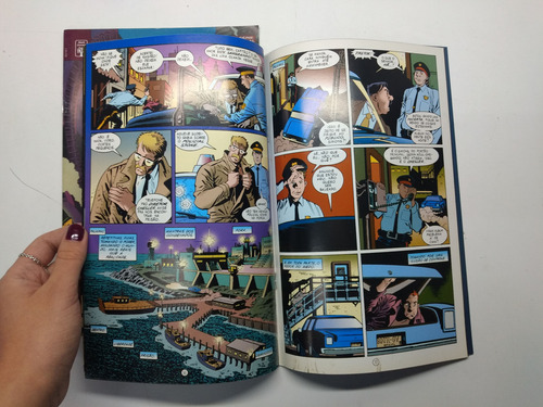 Coleção 2 Hq Um Conto De Batman Criminosos Editora Abril 1996 16266 (Usado)